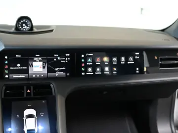 PORSCHE Taycan 4 Cross Turismo Pano ACC PASM PDLS  21