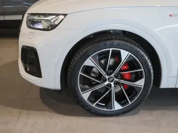 AUDI Q5 Sportback 55 TFSI e qu. 2x S line AHK Pano