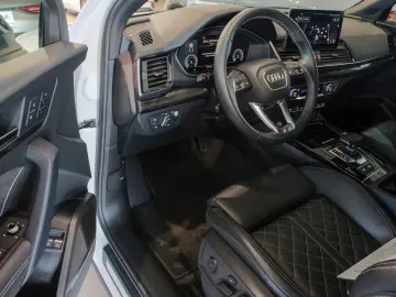 AUDI Q5 Sportback 55 TFSI e qu. 2x S line AHK Pano