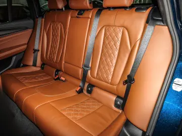 BMW X4 M40d AHK DAProf Laser Pano HeadUp 360 Grad