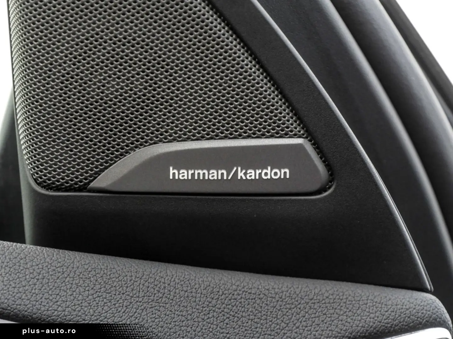 BMW X4 M40i M SPORT AHK PANO DA PROF HuD H K