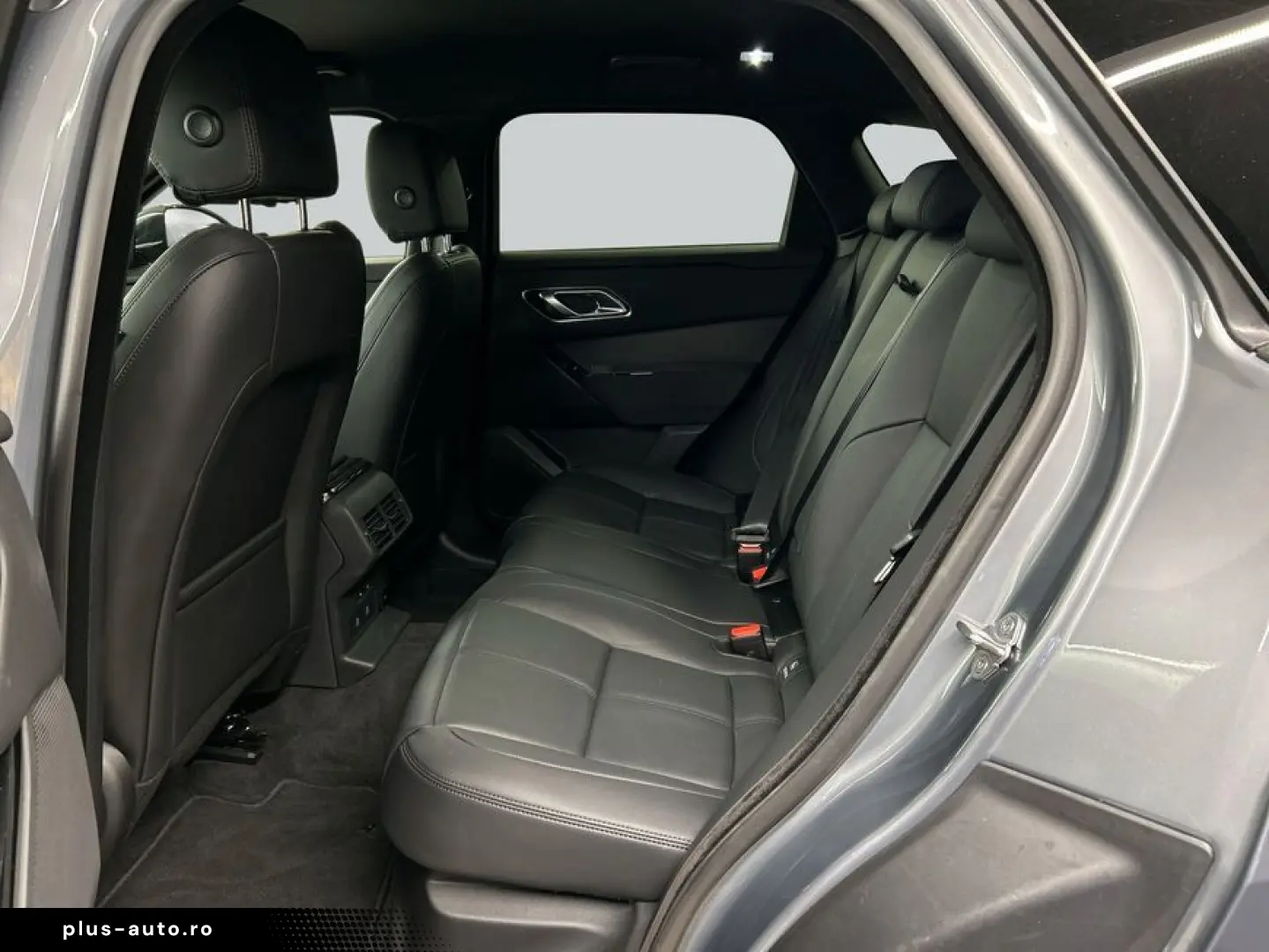 LAND ROVER Range Rover Velar D200 Dynamic SE