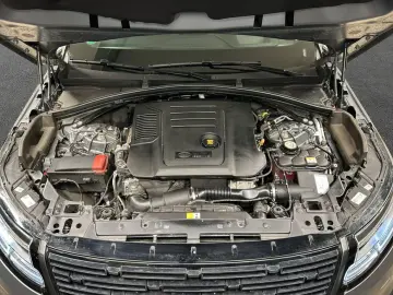 LAND ROVER Range Rover Velar D200 Dynamic SE