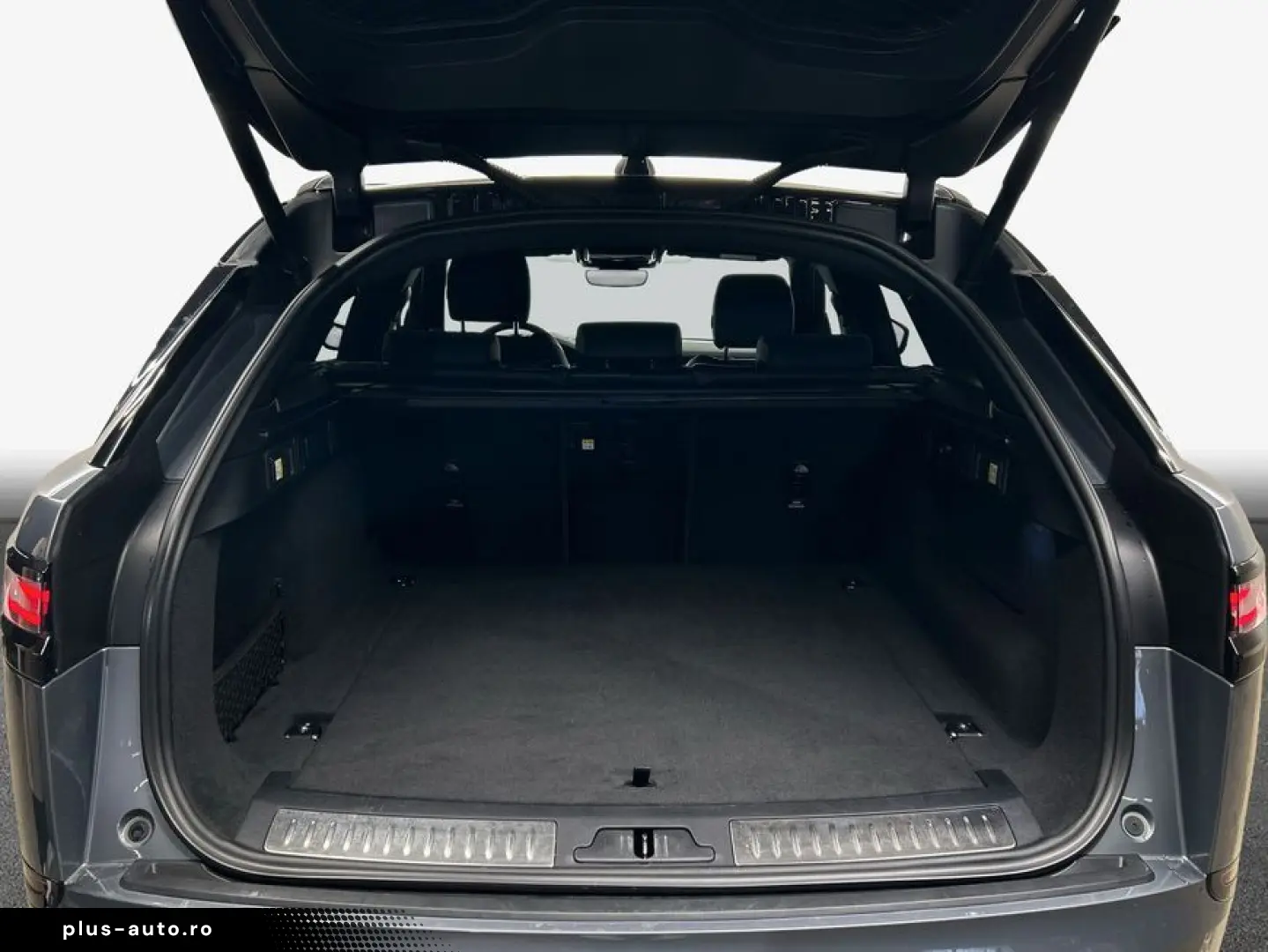 LAND ROVER Range Rover Velar D200 Dynamic SE