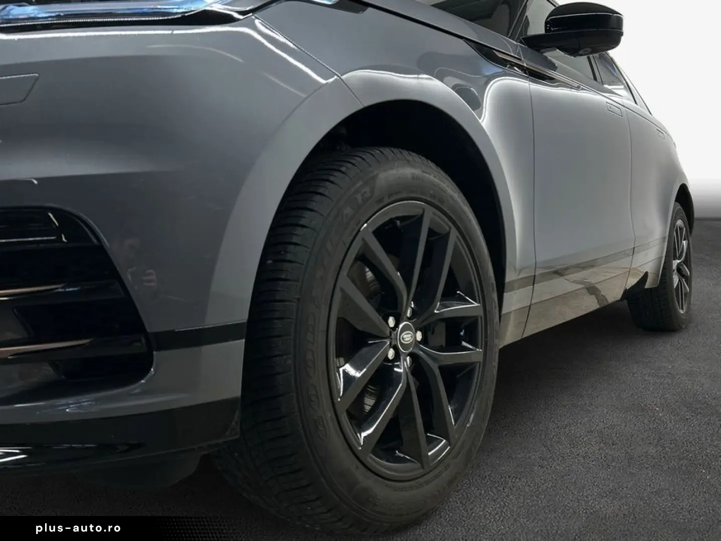 LAND ROVER Range Rover Velar D200 Dynamic SE