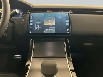 LAND ROVER Range Rover Velar D200 Dynamic SE