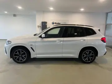 BMW X3 xDrive 30e M Sportpaket HUD AHK Navi Leder BM