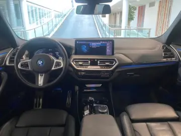 BMW X3 xDrive 30e M Sportpaket HUD AHK Navi Leder BM