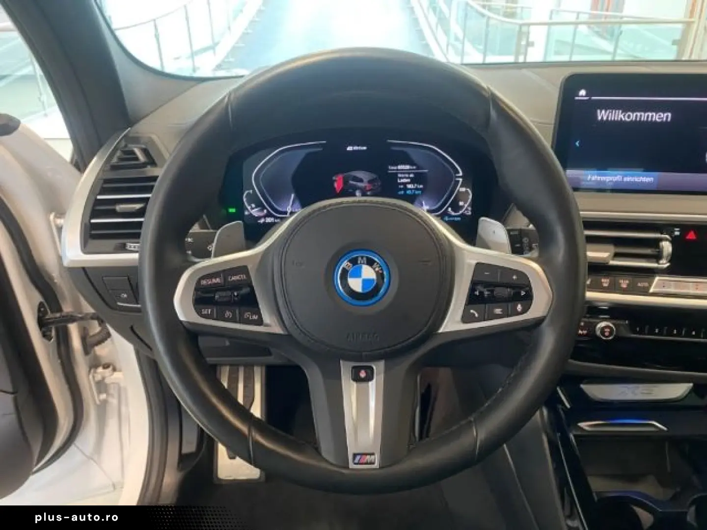 BMW X3 xDrive 30e M Sportpaket HUD AHK Navi Leder BM