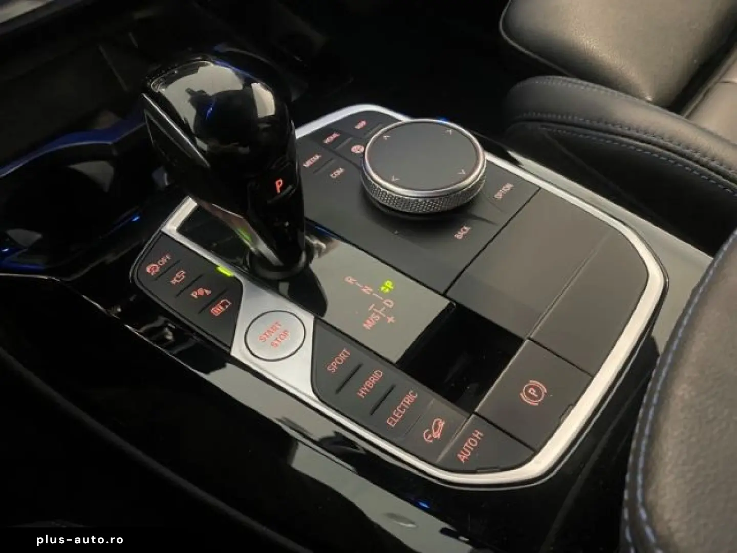 BMW X3 xDrive 30e M Sportpaket HUD AHK Navi Leder BM