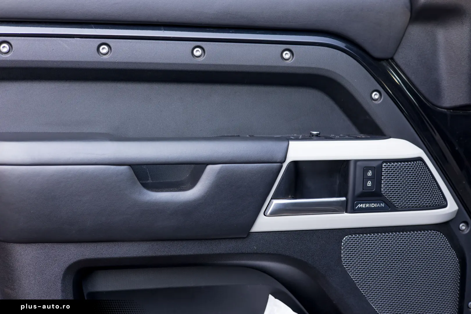 Land Rover Defender 110 – 2020