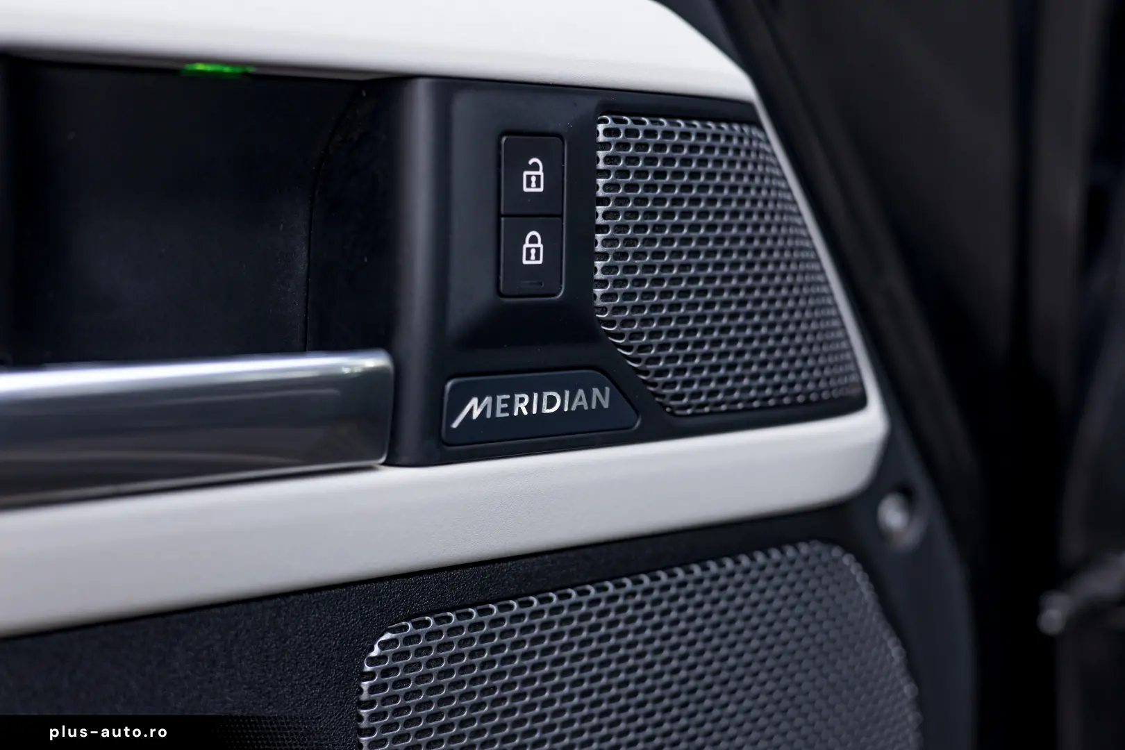 Land Rover Defender 110 – 2020