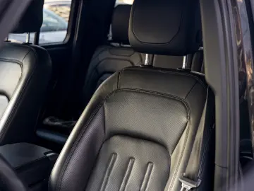 Land Rover Defender 110 – 2020