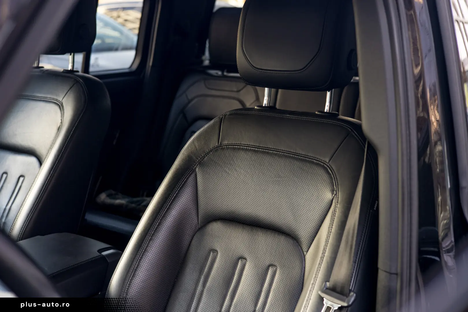 Land Rover Defender 110 – 2020