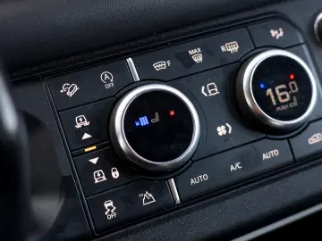 Land Rover Defender 110 – 2020