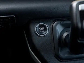 Land Rover Defender 110 – 2020