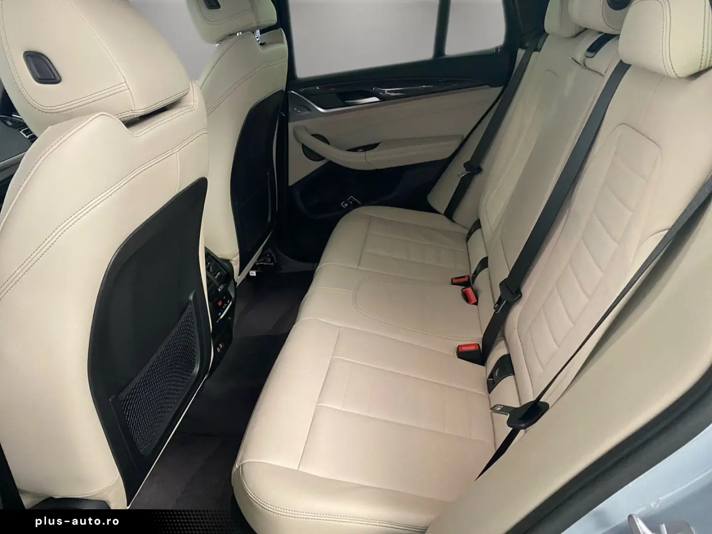 BMW X3 xDrive30i M Sport Standheizung AHK Harman K