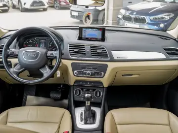 AUDI Q3 2.0 diesel quattro Business Sport