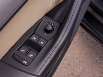 AUDI Q3 2.0 diesel quattro Business Sport