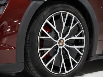 PORSCHE Taycan 4S Cross Turismo 14 Wege Sitze HUD BOSE