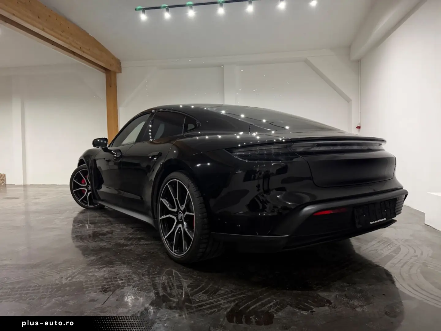 PORSCHE Taycan 4 S Massage Bose Head Up Display