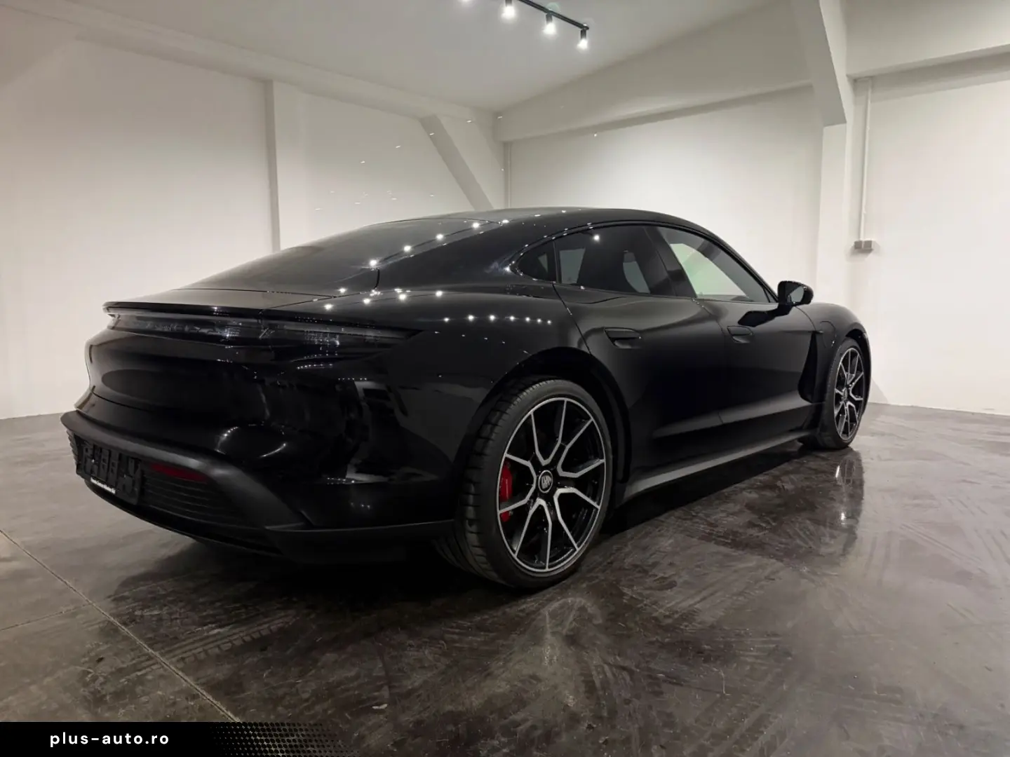 PORSCHE Taycan 4 S Massage Bose Head Up Display