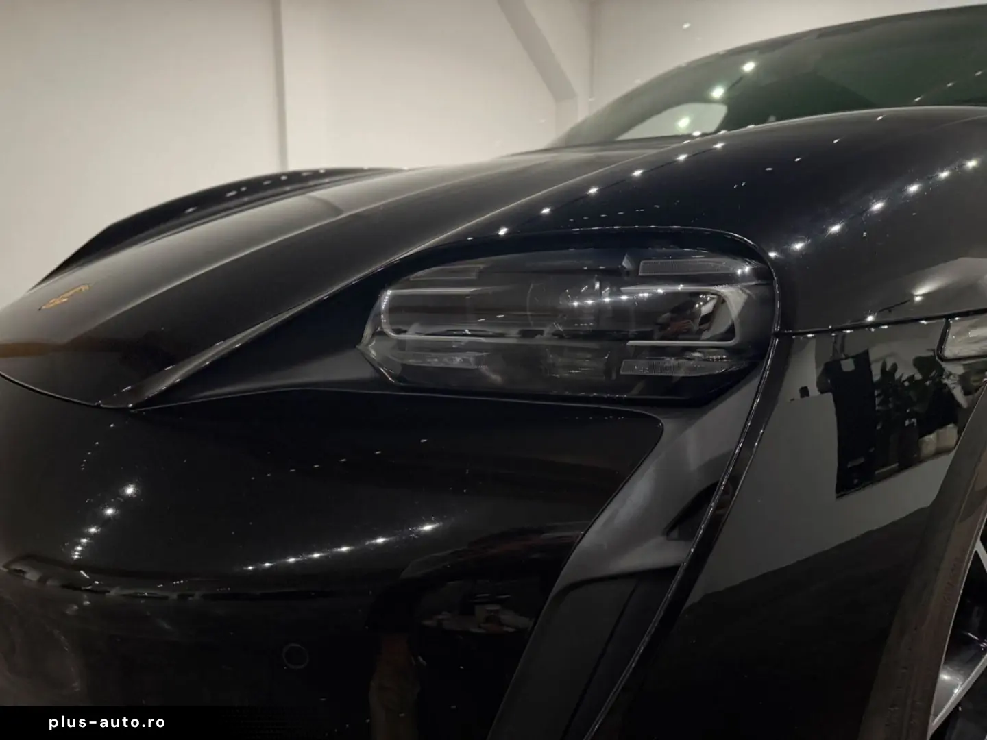 PORSCHE Taycan 4 S Massage Bose Head Up Display