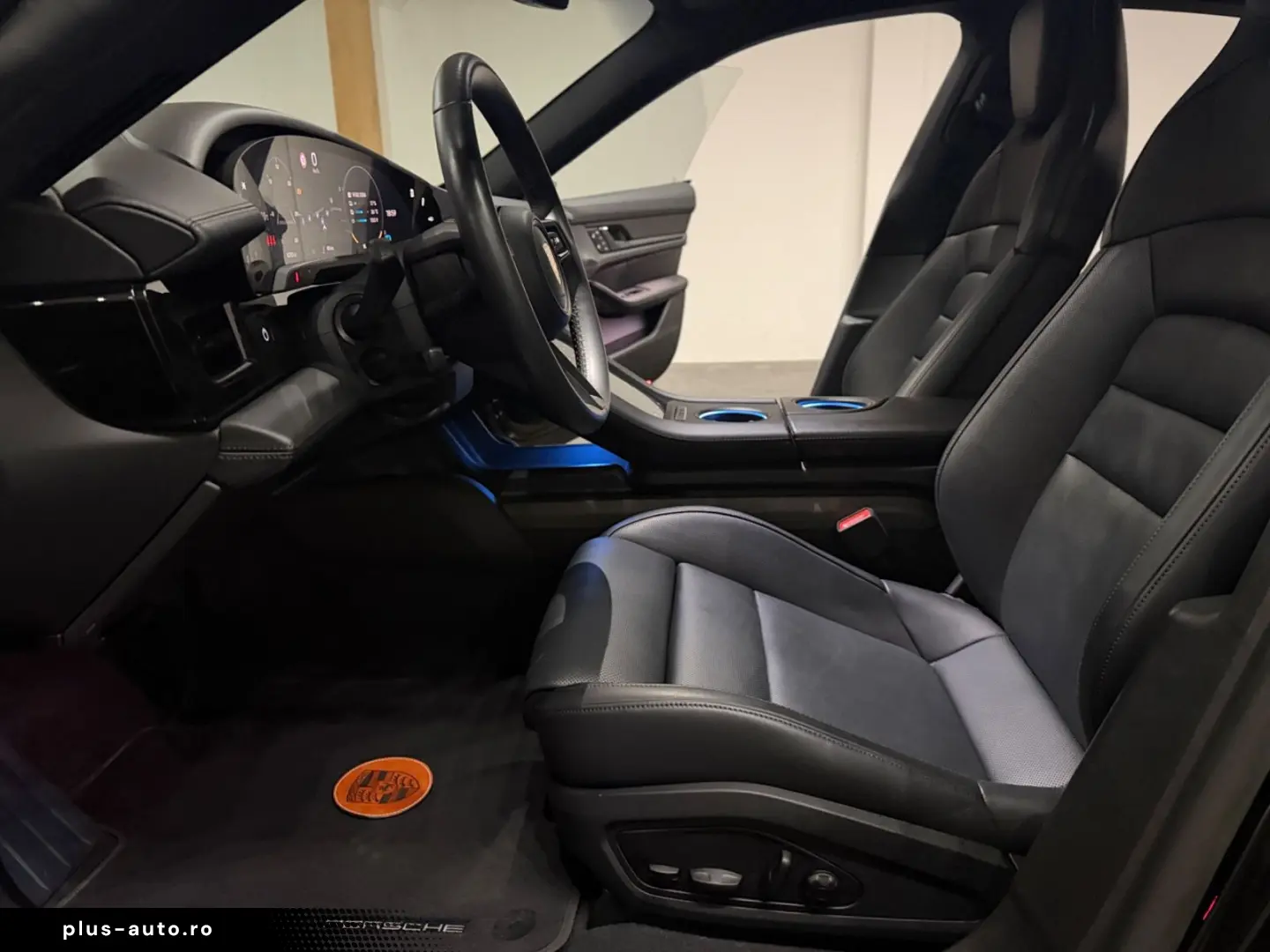 PORSCHE Taycan 4 S Massage Bose Head Up Display