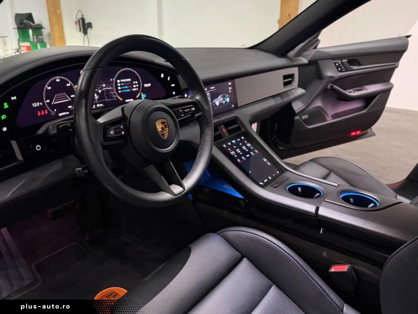 PORSCHE Taycan 4 S Massage Bose Head Up Display