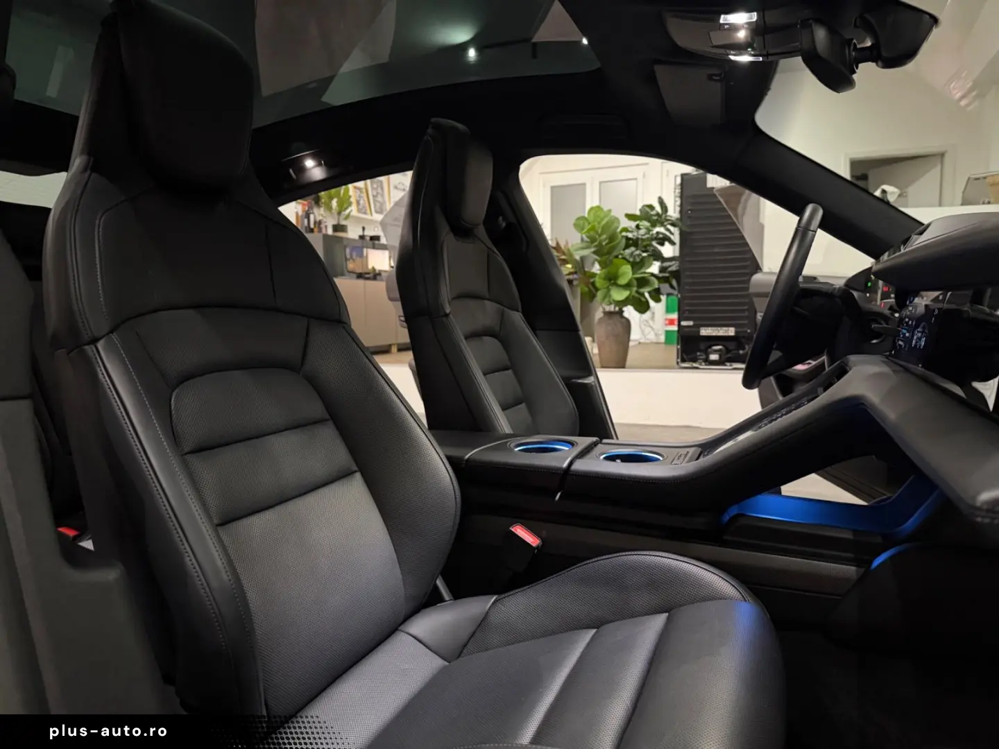 PORSCHE Taycan 4 S Massage Bose Head Up Display