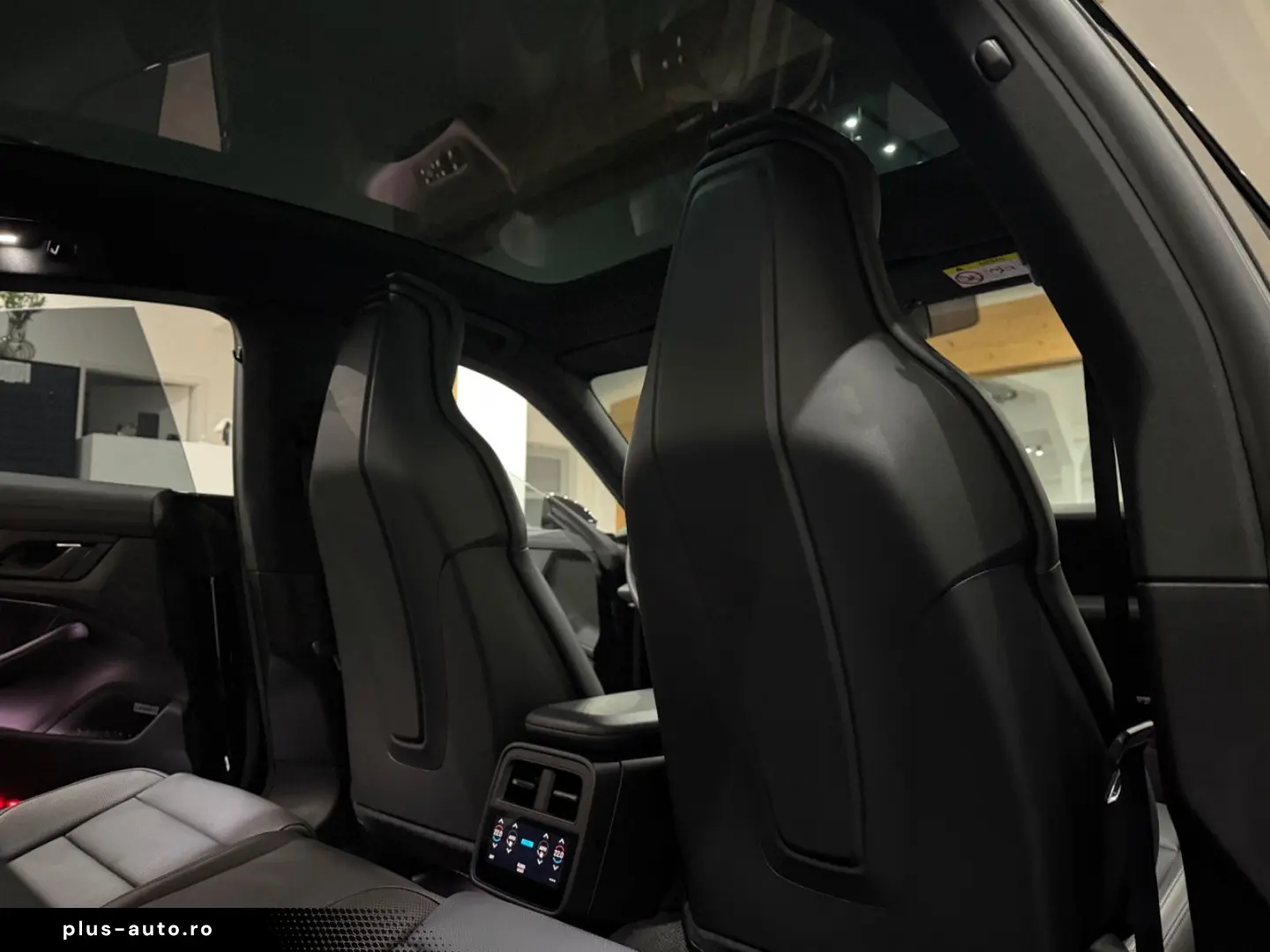 PORSCHE Taycan 4 S Massage Bose Head Up Display