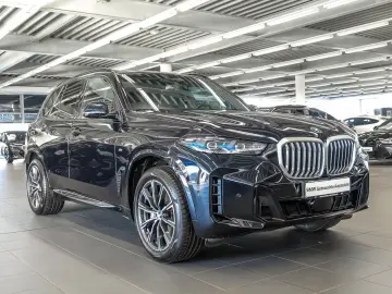 BMW X5 xDrive30d M Sport HUD PANO 360 KAM