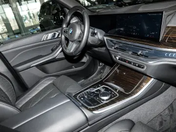 BMW X5 xDrive30d M Sport HUD PANO 360 KAM
