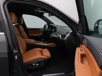 BMW X5 xD40d M Sport 360  AHK DAB H K HUD DisplayKey