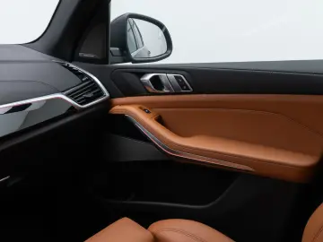 BMW X5 xD40d M Sport 360  AHK DAB H K HUD DisplayKey