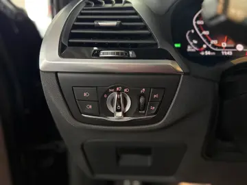 BMW X4 M40d HuD DAP Pano Park Winterfreunde uvm.