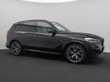 BMW X5 xD30d M Sport Panorama HUD DispKey Individual