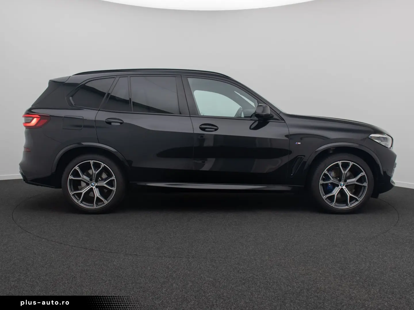 BMW X5 xD30d M Sport Panorama HUD DispKey Individual