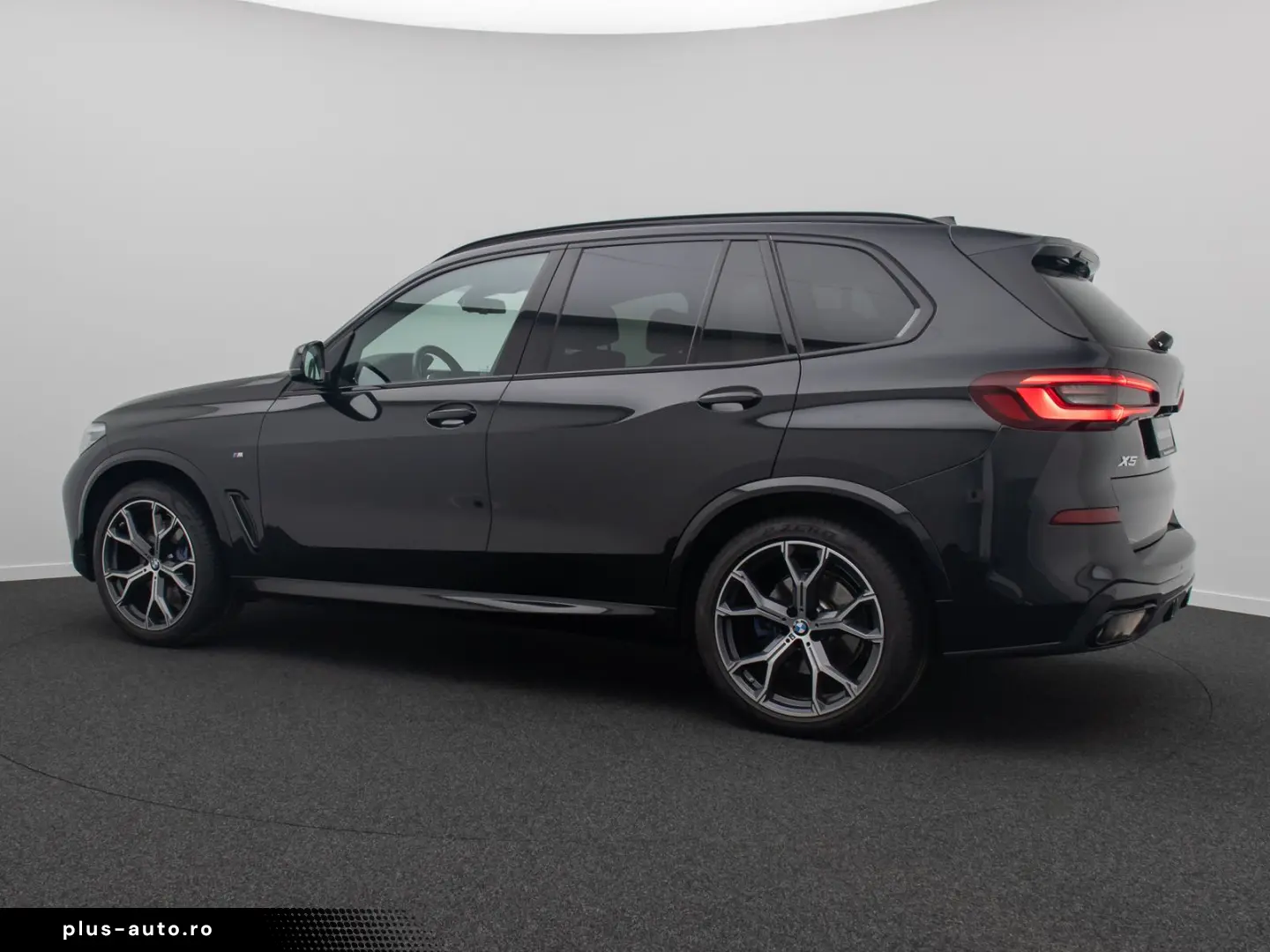 BMW X5 xD30d M Sport Panorama HUD DispKey Individual