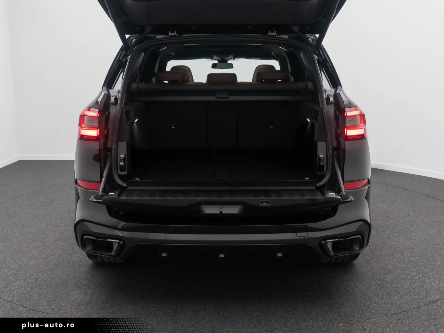 BMW X5 xD30d M Sport Panorama HUD DispKey Individual