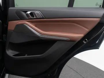 BMW X5 xD30d M Sport Panorama HUD DispKey Individual