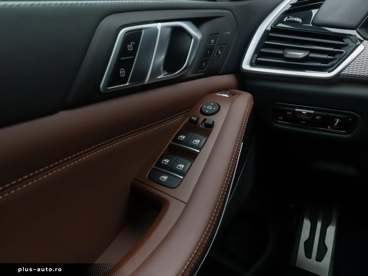 BMW X5 xD30d M Sport Panorama HUD DispKey Individual