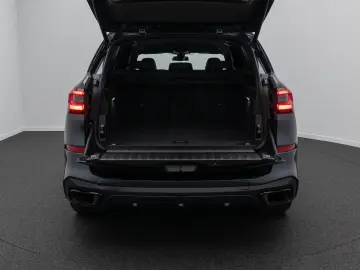 BMW X5 xD30d M Sport HUD DAB DisplayKey HiFi 22Zoll