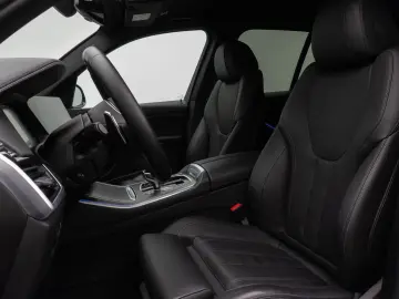 BMW X5 xD30d M Sport HUD DAB DisplayKey HiFi 22Zoll