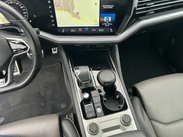 VW Touareg 3.0 V6 TDI R-Line Massage Ventil AirSusp 360