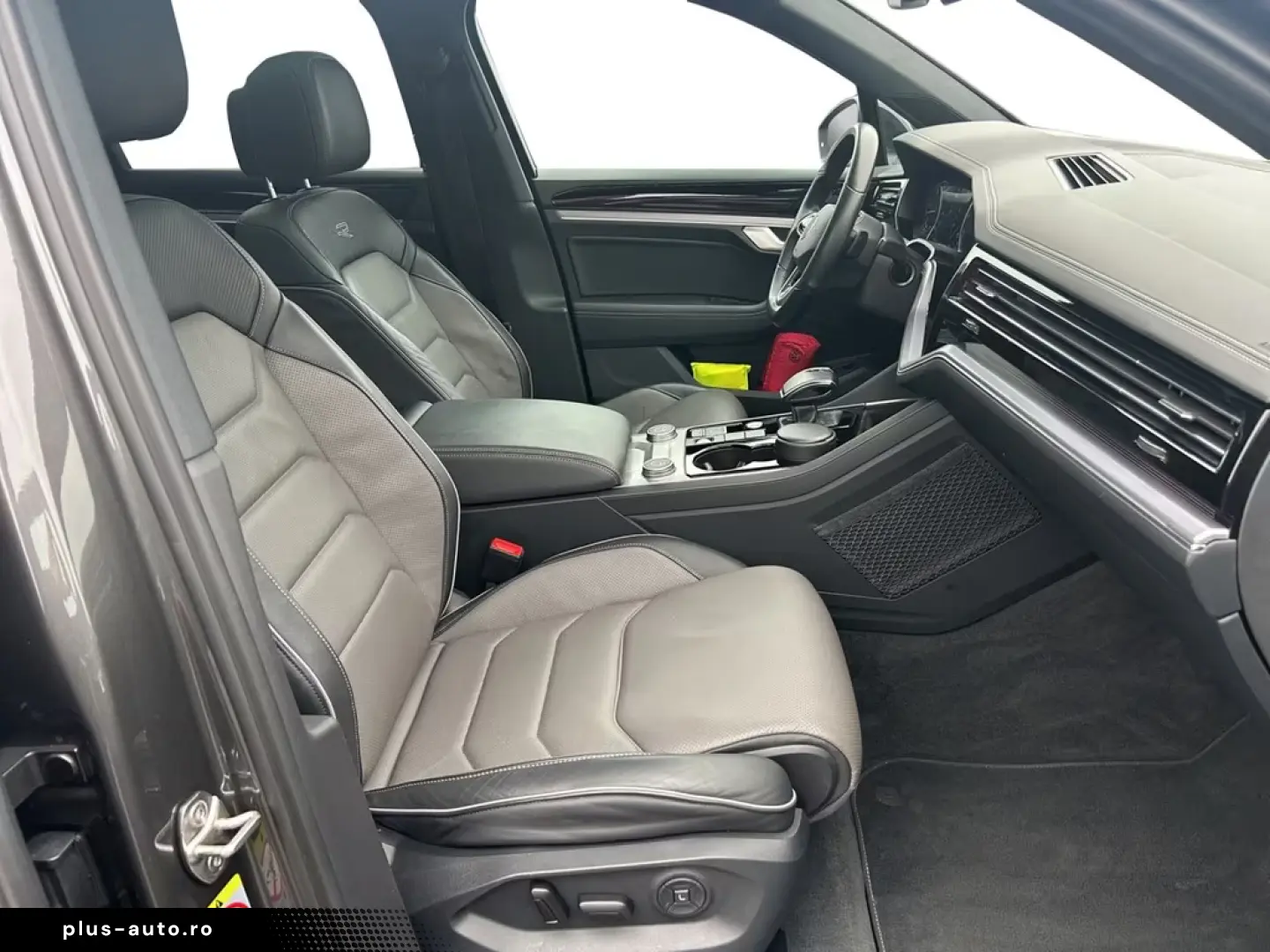 VW Touareg 3.0 V6 TDI R-Line Massage Ventil AirSusp 360