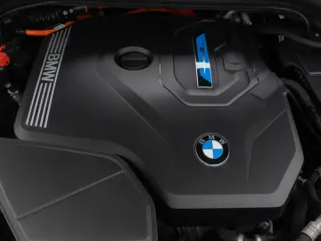 BMW X3 xD30e Alarm DAB HiFi Kamera Sportsitz Panoram