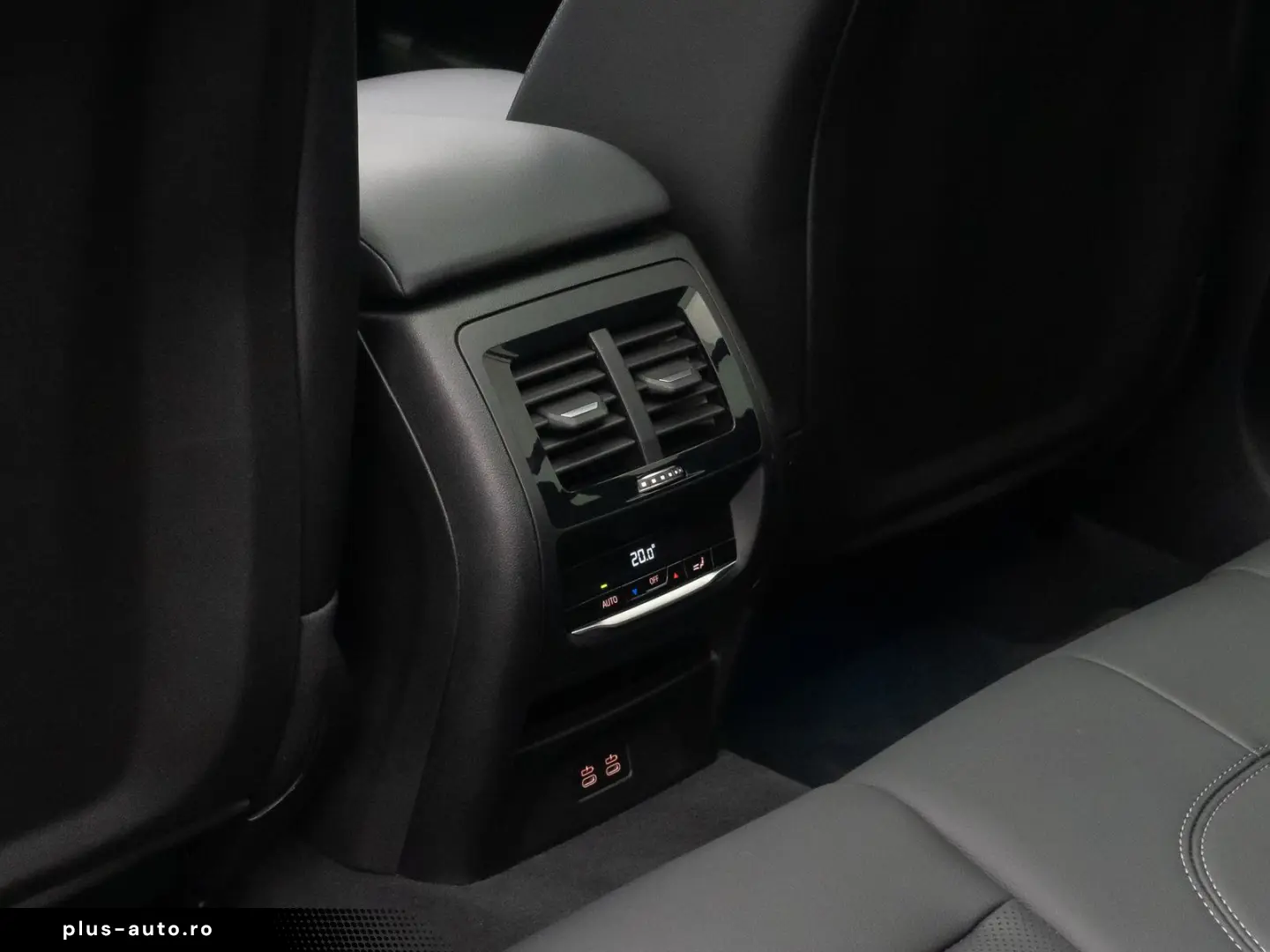 BMW X3 xD30e Alarm DAB HiFi Kamera Sportsitz Panoram