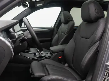 BMW X3 xD30e Alarm DAB HiFi Kamera Sportsitz Panoram