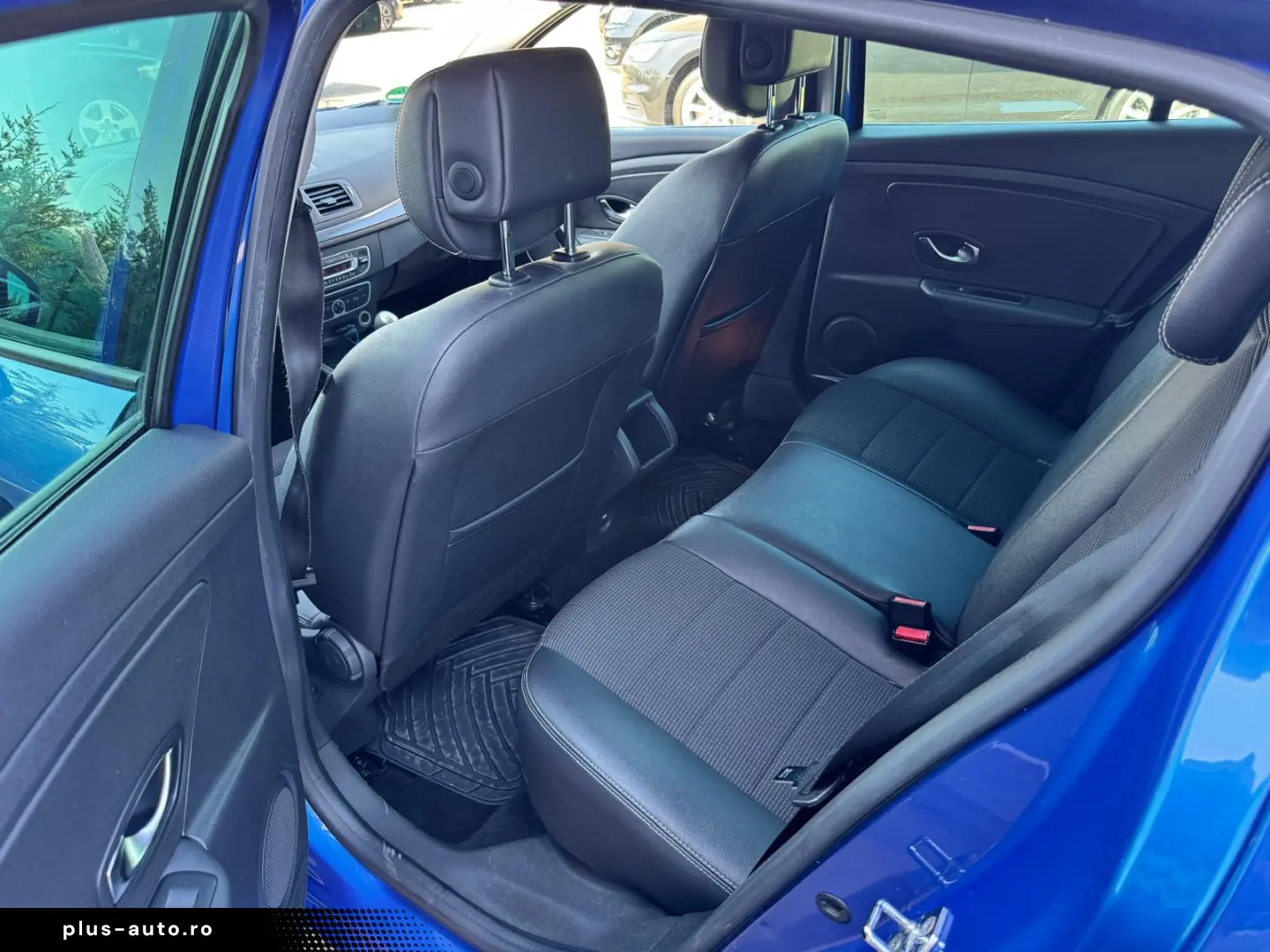 Renault Megane Diesel 1.9 2010 Manuala